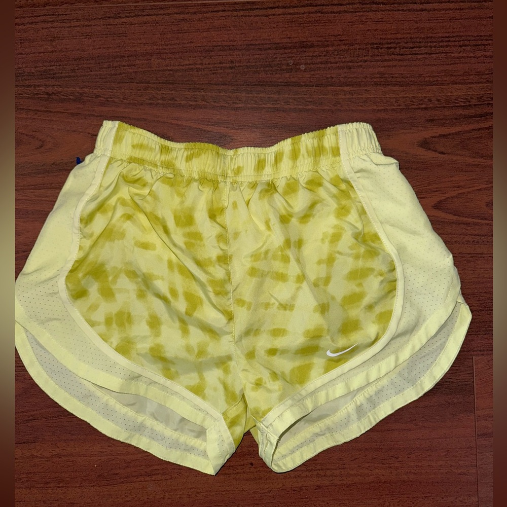 Nike tempo Dri-fit shorts